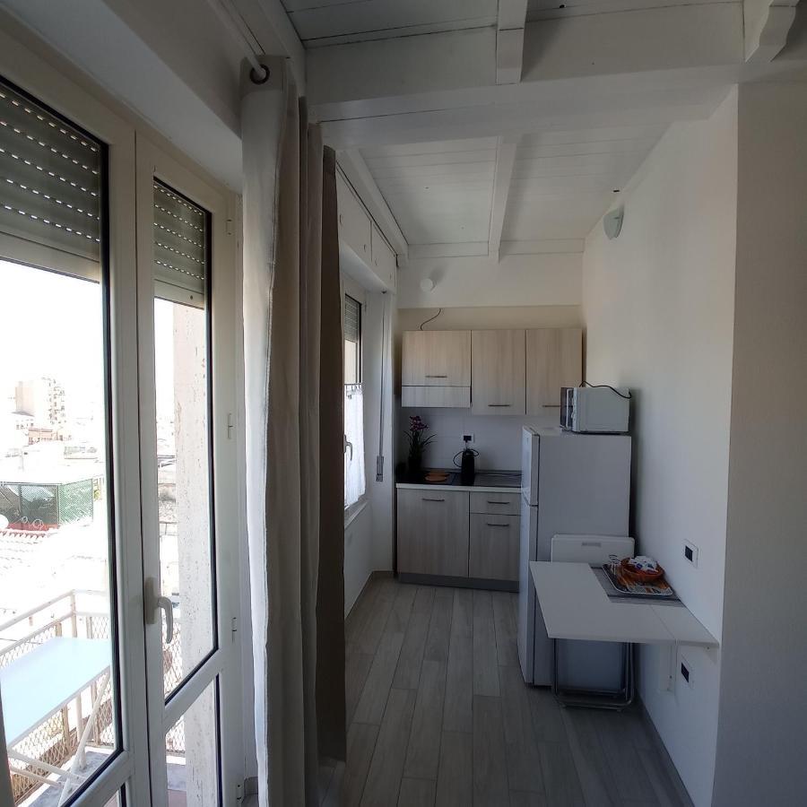 Appartement Red Moon à Cagliari Extérieur photo